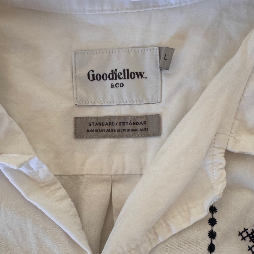 Goodfellow & Co Men’s Short Sleeve Buttondown Patterned Shirt